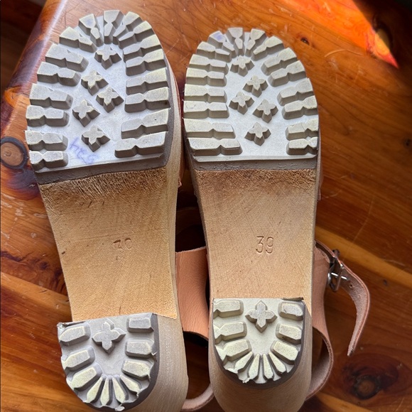 MIA sandal clogs natural color leather good condition - Picture 7 of 7